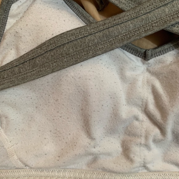 adjustable straps - Picture 4 of 4